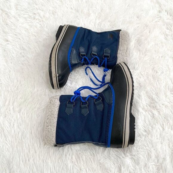 Sorel Shoes - Women Sorel Yoot Pac Waterproof Winter Boots in Blue Size US 5